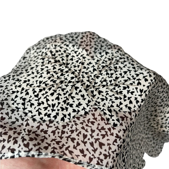 ⚡️SOLD⚡️Rebecca Taylor Silk Floral Sleeveless Tank Top Gray White Blouse - Picture 16 of 16